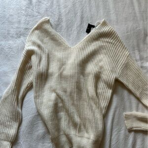 NWT fashionova sweater size M